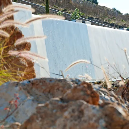 Santorini Heights 아파트 *