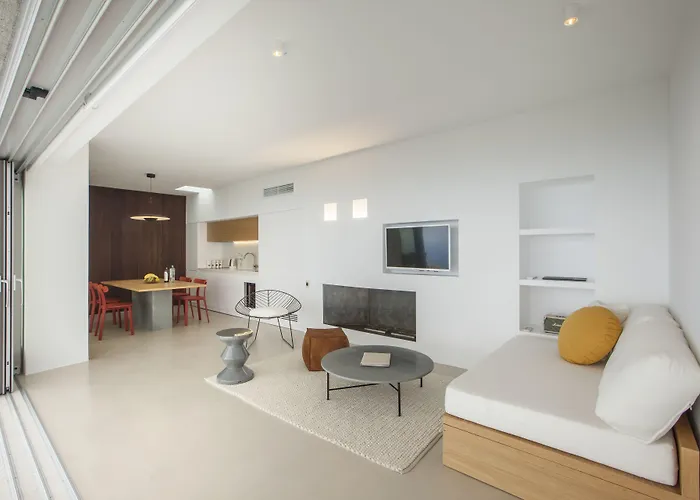 Santorini Heights Apartment