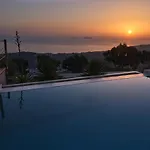Santorini Heights
