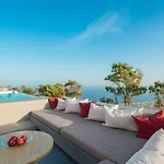 Santorini Heights * Pýrgos