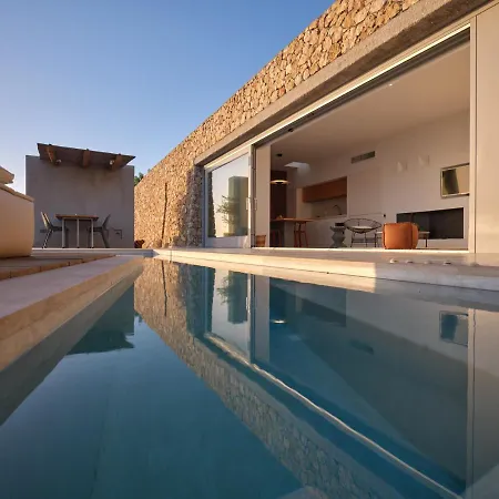 Santorini Heights