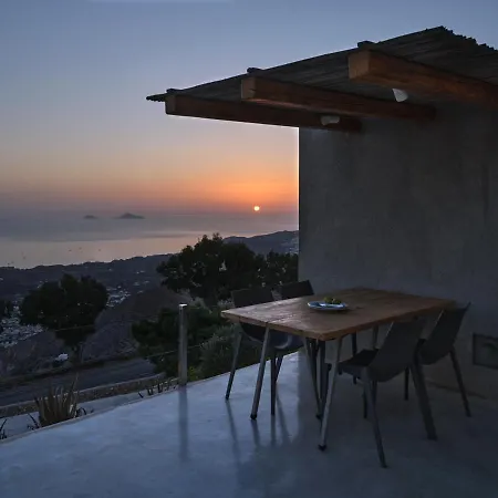 Santorini Heights * Pyrgos Kallistis