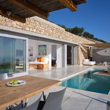 Santorini Heights Apartment