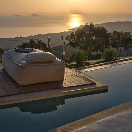 Santorini Heights * Pyrgos Kallistis