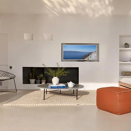 Santorini Heights