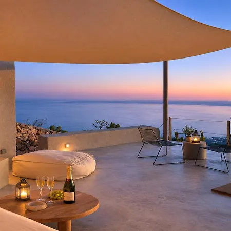Santorini Heights Appartement Pýrgos