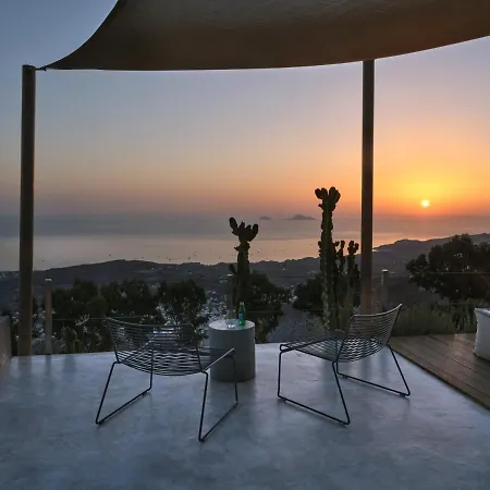 Santorini Heights Apartmán