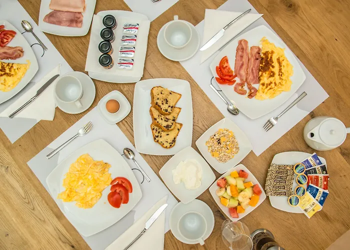 サントリーニ ハイツ *