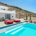 Santorini Heights Appartement Pýrgos